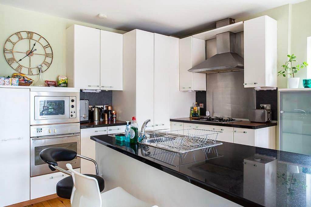 Spacious Belfast City Centre Duplex Apartment 외부 사진